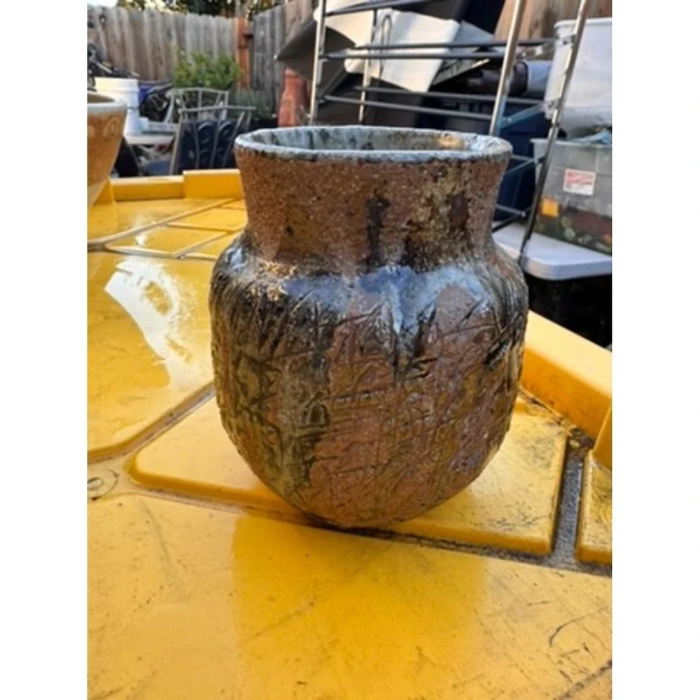 Stoneware Pot/Vase Studio Art Pottery Textured Table Top Home Decor Collectible - Picture 11 of 11